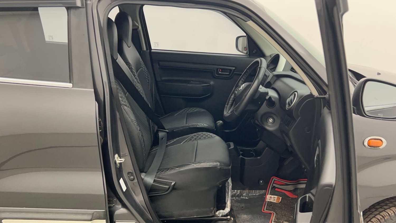 Used 2022 Maruti Suzuki S-Presso VXi Plus AMT Petrol Automatic interior RIGHT SIDE FRONT DOOR CABIN VIEW