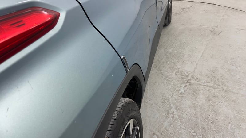 Used 2023 Tata Punch Accomplished Dazzle Sunroof CNG Cng Manual dents MINOR SCRATCH