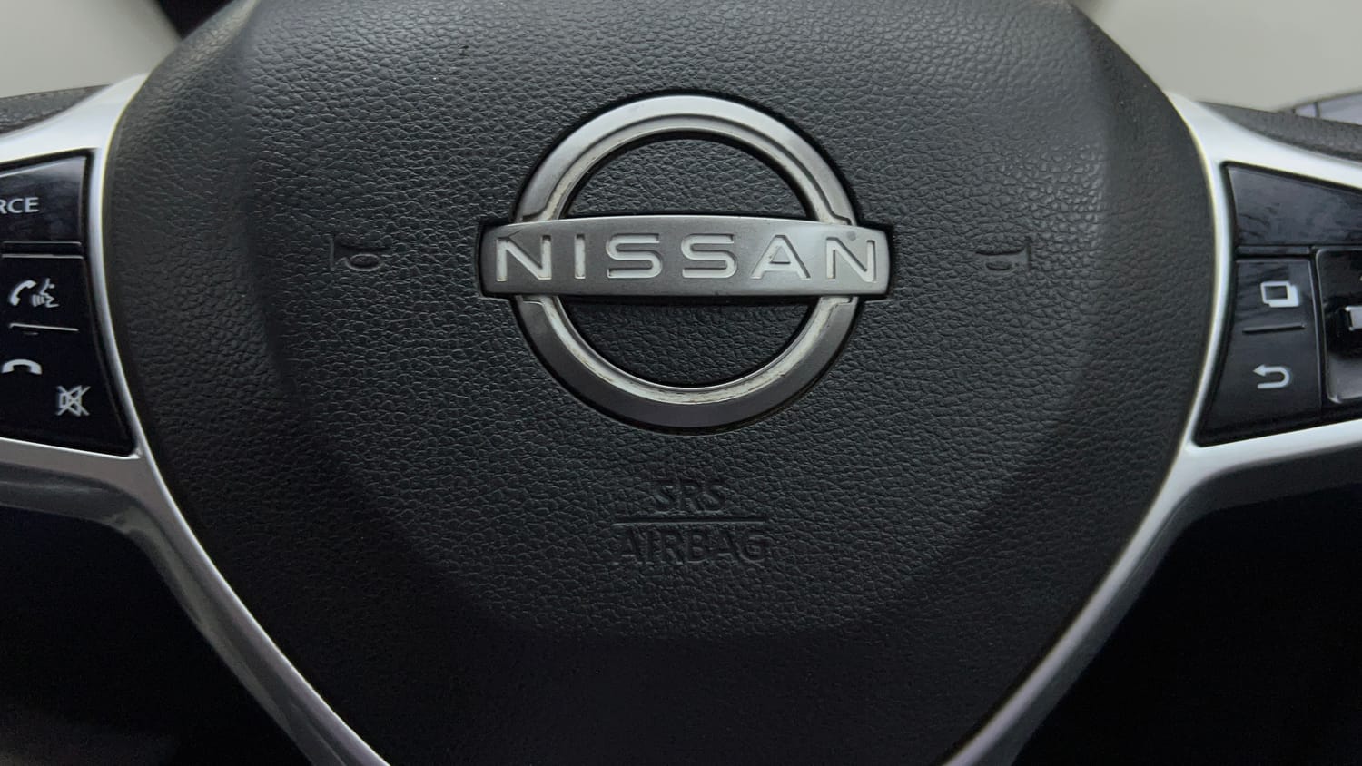 2022 Nissan Magnite XV-42
