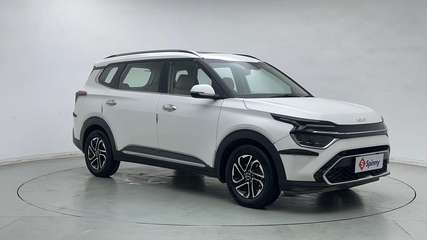 2022 Kia Carens Luxury Plus 1.4 Petrol 7 STR-6