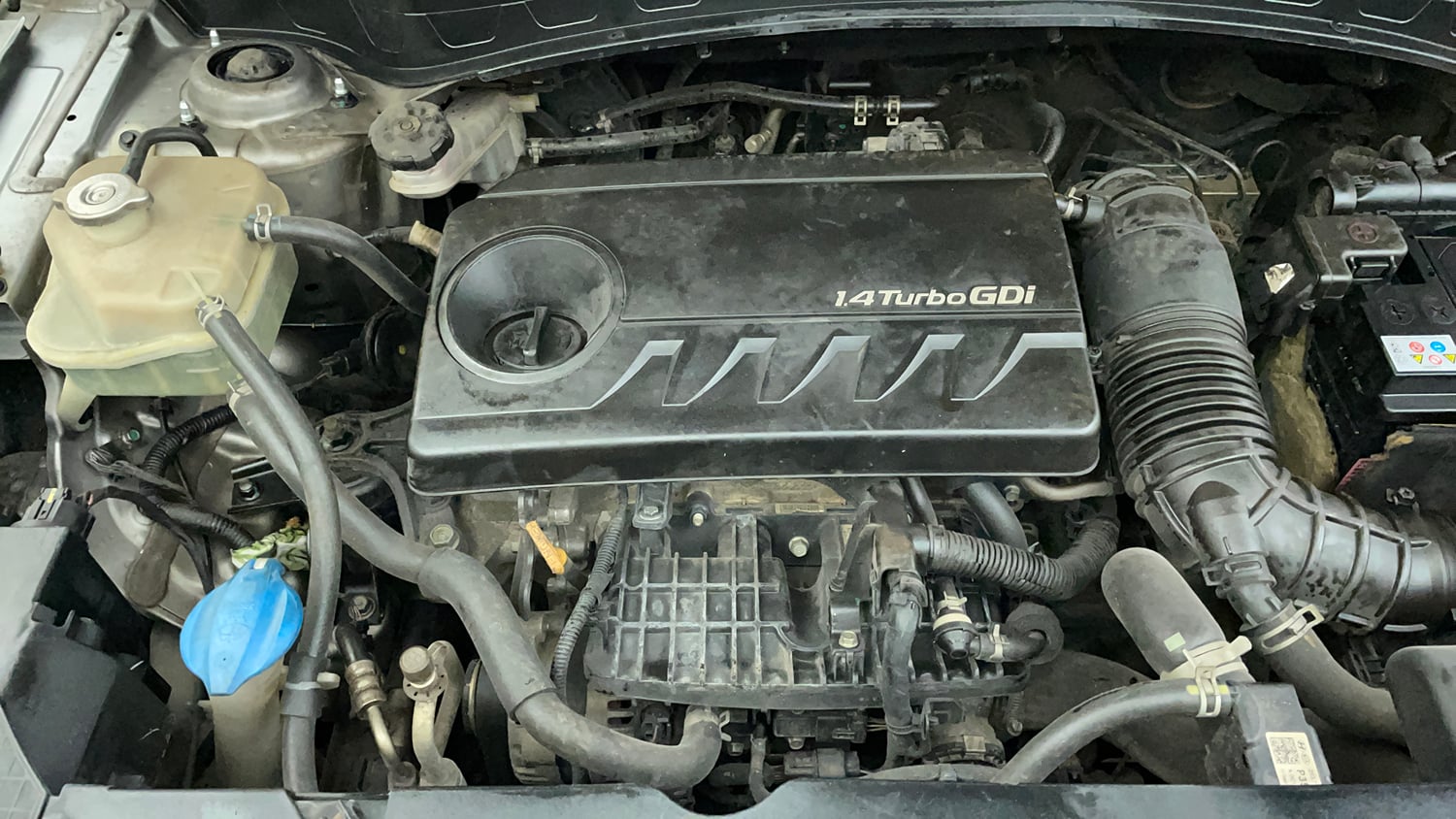 Used 2019 Kia Seltos GTX Plus 1.4 Petrol Manual engine ENGINE RIGHT SIDE VIEW