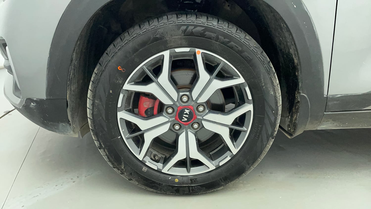 Used 2019 Kia Seltos GTX Plus 1.4 Petrol Manual tyres LEFT FRONT TYRE RIM VIEW