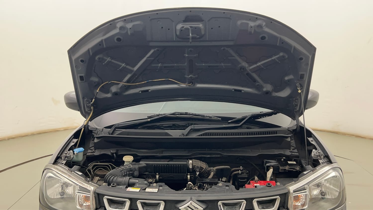 Used 2022 Maruti Suzuki S-Presso VXi Plus AMT Petrol Automatic engine ENGINE & BONNET OPEN FRONT VIEW