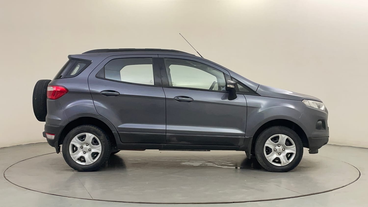 Used 2016 Ford EcoSport Trend 1.5L Ti-VCT Petrol Manual exterior RIGHT SIDE VIEW