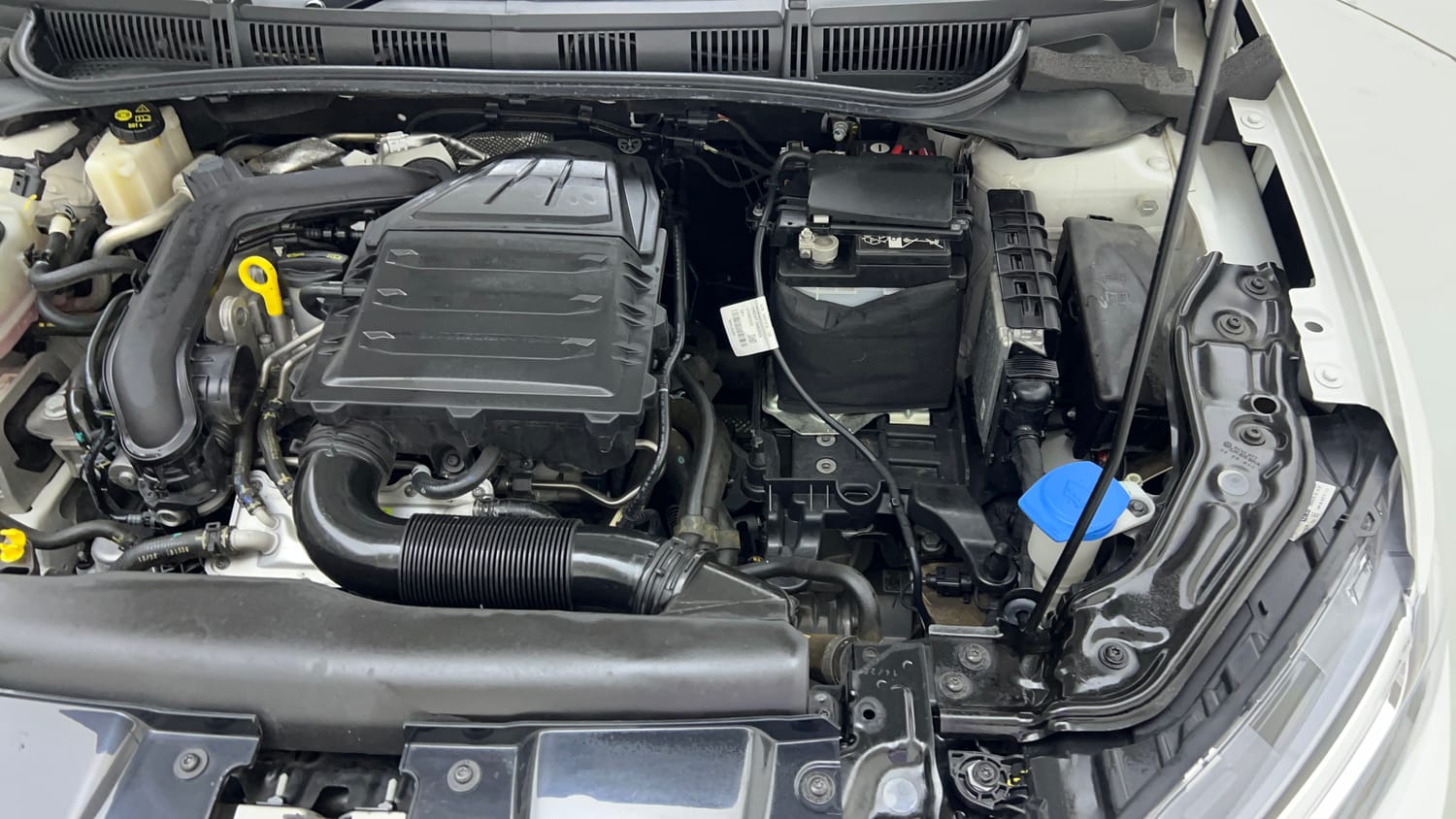 2025 Volkswagen Virtus Highline Plus 1.0 TSI MT-28