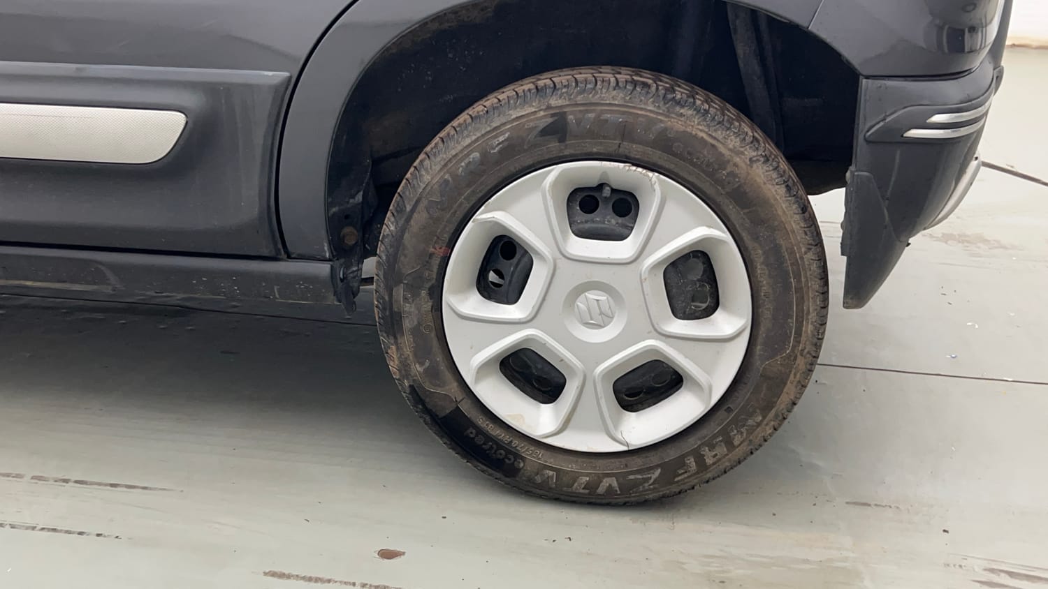 Used 2022 Maruti Suzuki S-Presso VXi Plus AMT Petrol Automatic tyres LEFT REAR TYRE RIM VIEW