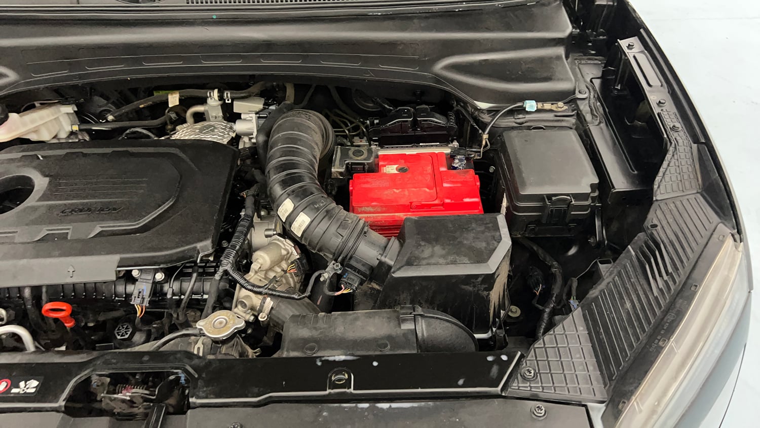 Used 2023 Hyundai Creta SX 1.5 Diesel Diesel Manual engine ENGINE LEFT SIDE VIEW