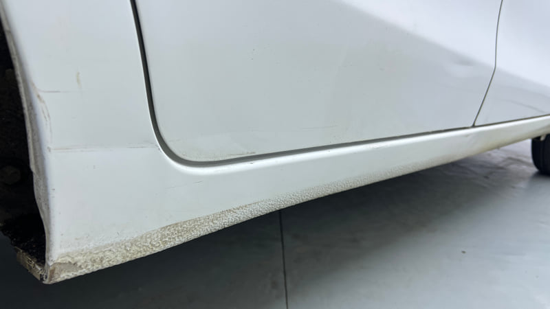 Used 2015 Maruti Suzuki Celerio ZXi AMT Petrol Automatic dents MINOR DENT