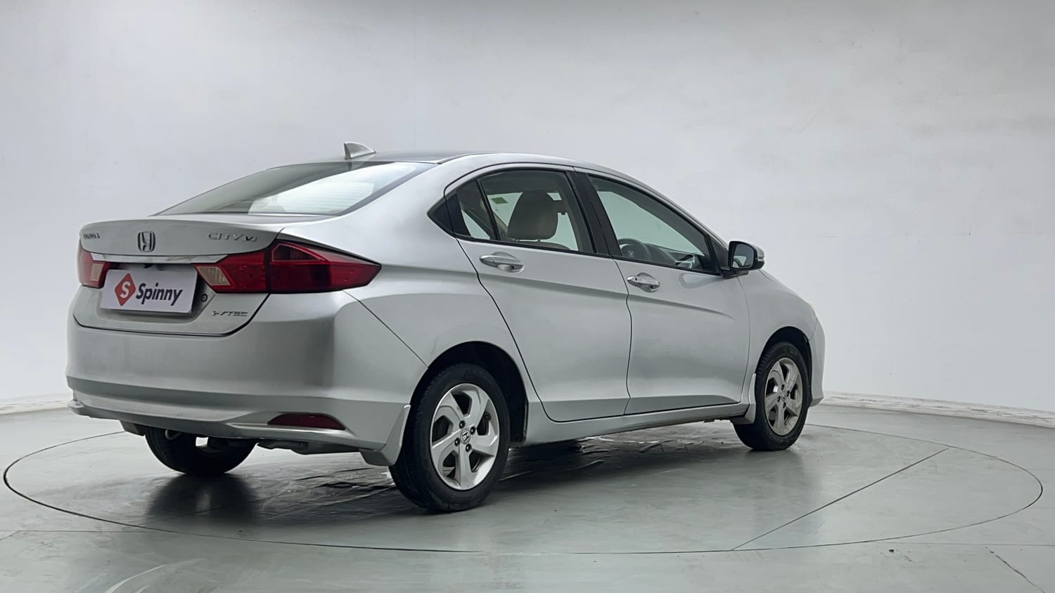 2015 Honda City V-4