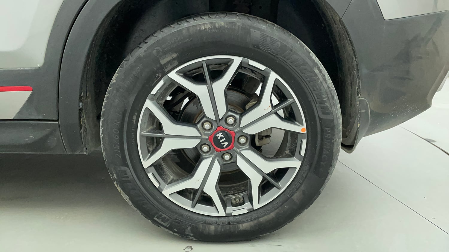 Used 2019 Kia Seltos GTX Plus 1.4 Petrol Manual tyres LEFT REAR TYRE RIM VIEW