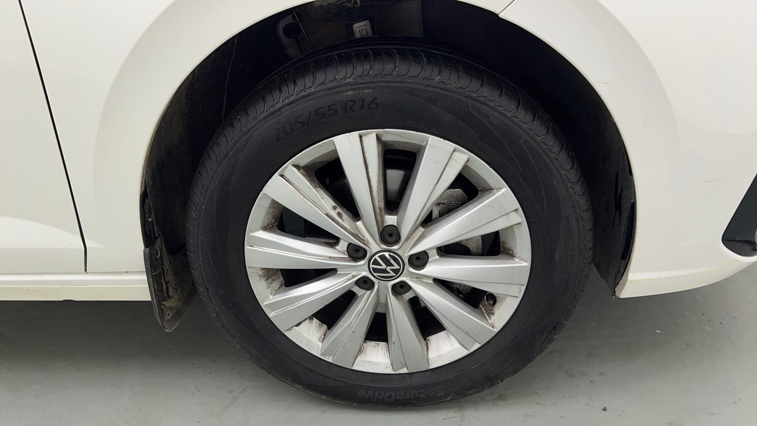 2025 Volkswagen Virtus Highline Plus 1.0 TSI MT-32