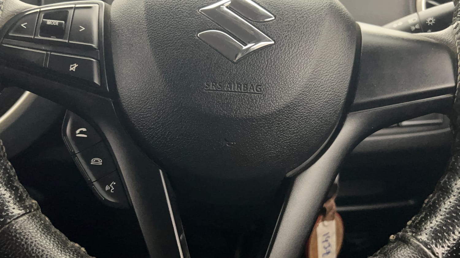 Used 2022 Maruti Suzuki S-Presso VXi Plus AMT Petrol Automatic top_features Airbags