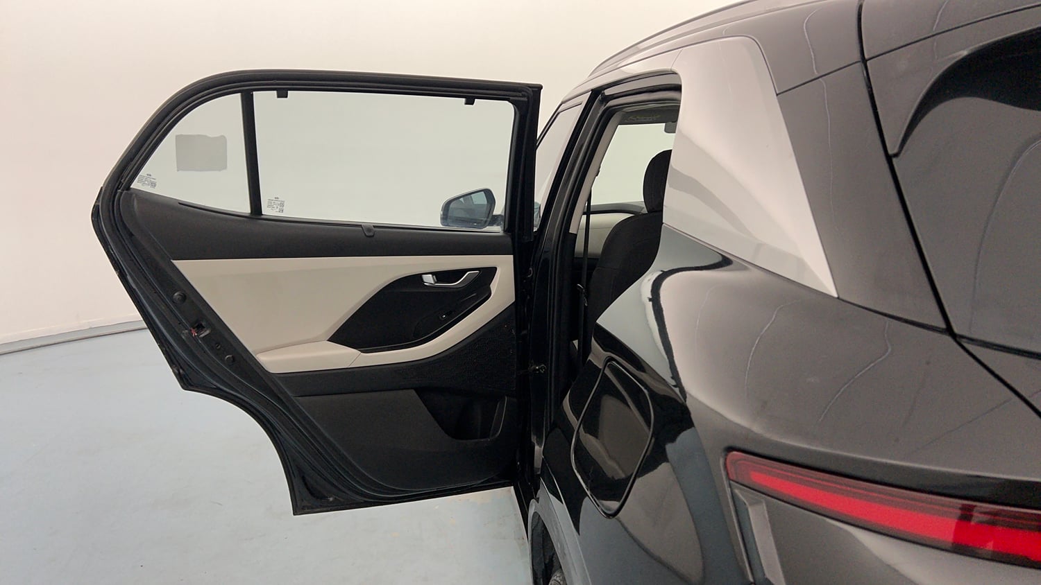 Used 2023 Hyundai Creta SX 1.5 Diesel Diesel Manual interior LEFT REAR DOOR OPEN VIEW