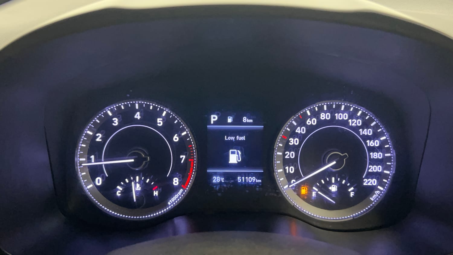 Used 2019 Hyundai Venue SX Plus 1.0 Turbo DCT Petrol Automatic interior CLUSTERMETER VIEW