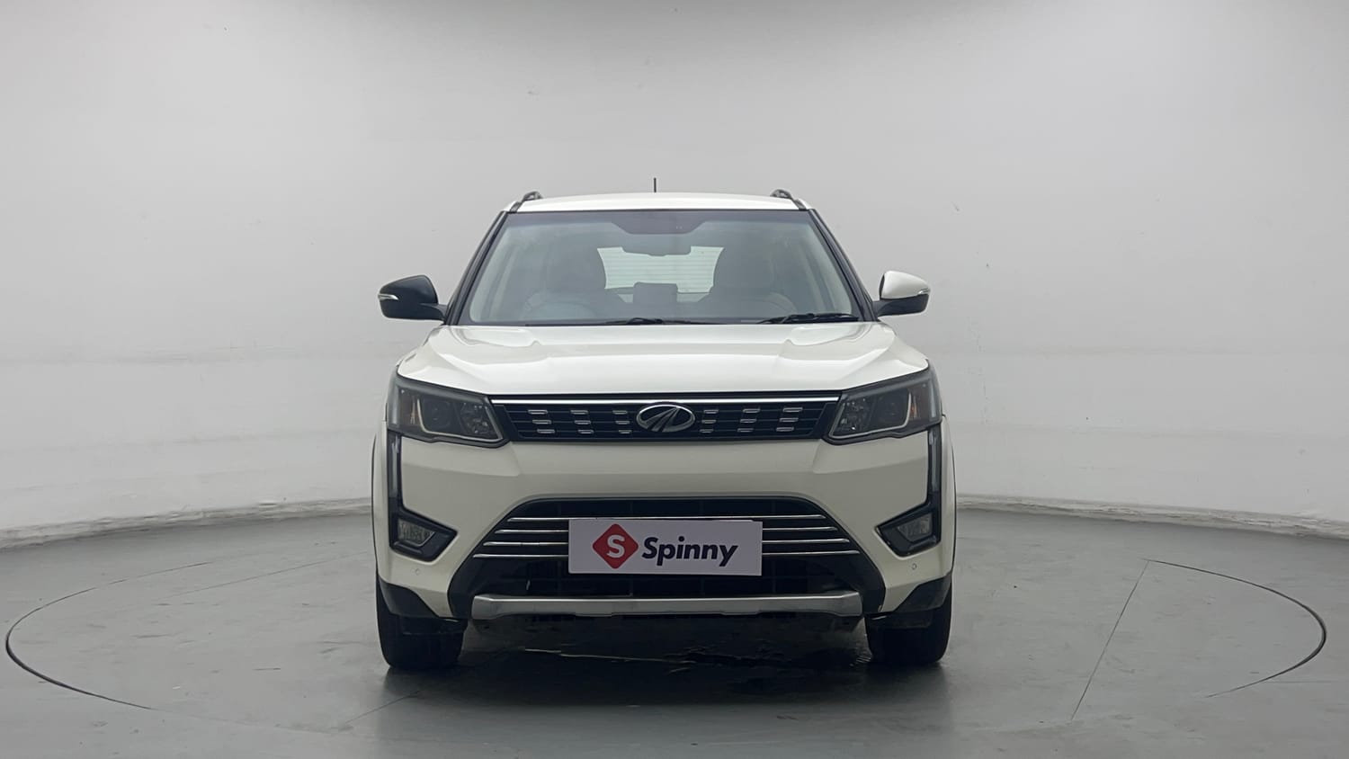 2021 Mahindra XUV 300 W8 (O) 1.2 Petrol-7