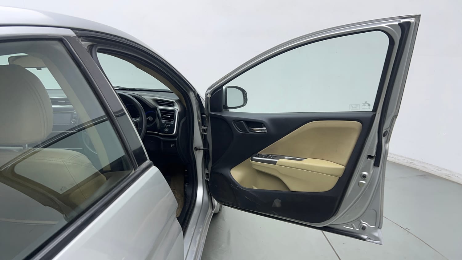 2015 Honda City V-19