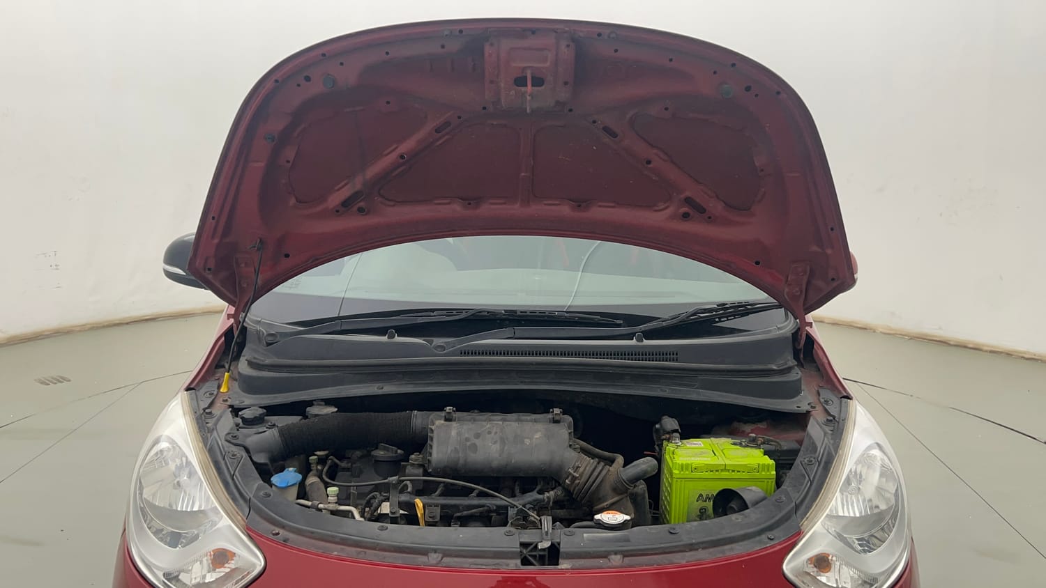 Used 2012 Hyundai i10 Sportz 1.2 Kappa2 Petrol Manual engine ENGINE & BONNET OPEN FRONT VIEW