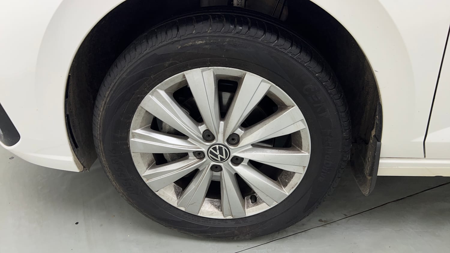 2025 Volkswagen Virtus Highline Plus 1.0 TSI MT-34