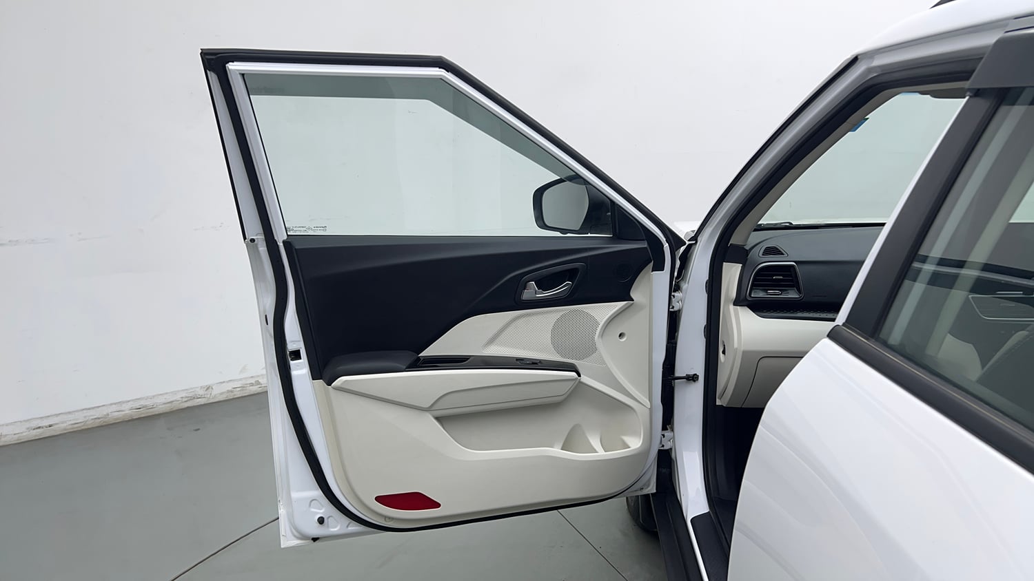Used 2025 Mahindra XUV 3XO AX5L 1.2 Petrol Petrol Manual interior LEFT FRONT DOOR OPEN VIEW