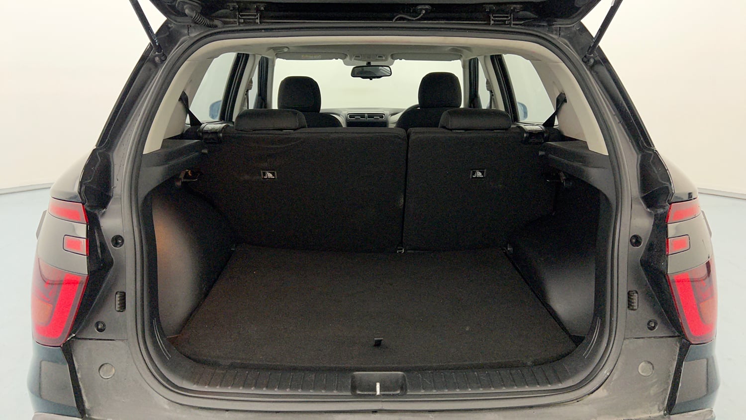 Used 2023 Hyundai Creta SX 1.5 Diesel Diesel Manual interior DICKY INSIDE VIEW