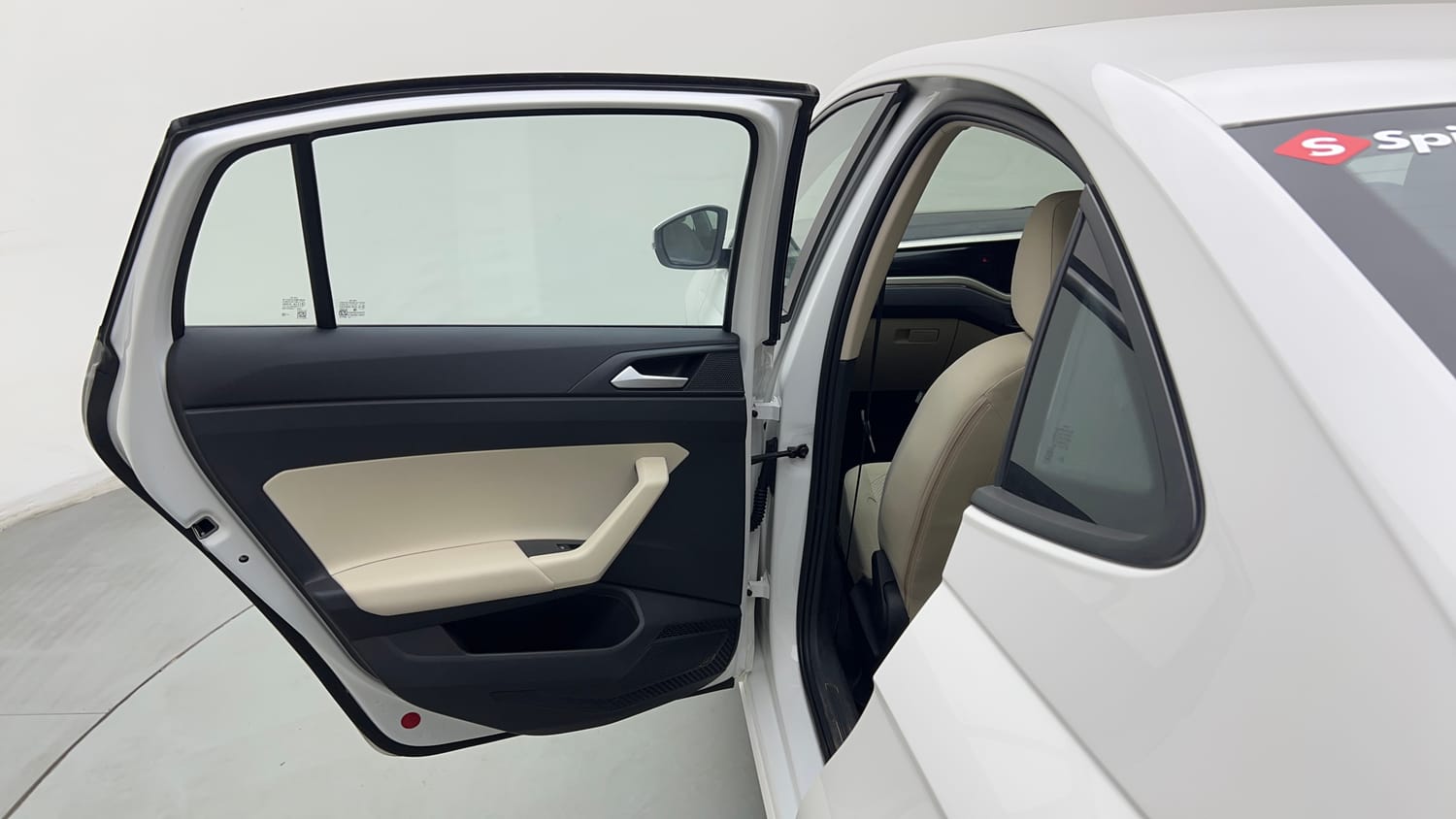 2025 Volkswagen Virtus Highline Plus 1.0 TSI MT-22