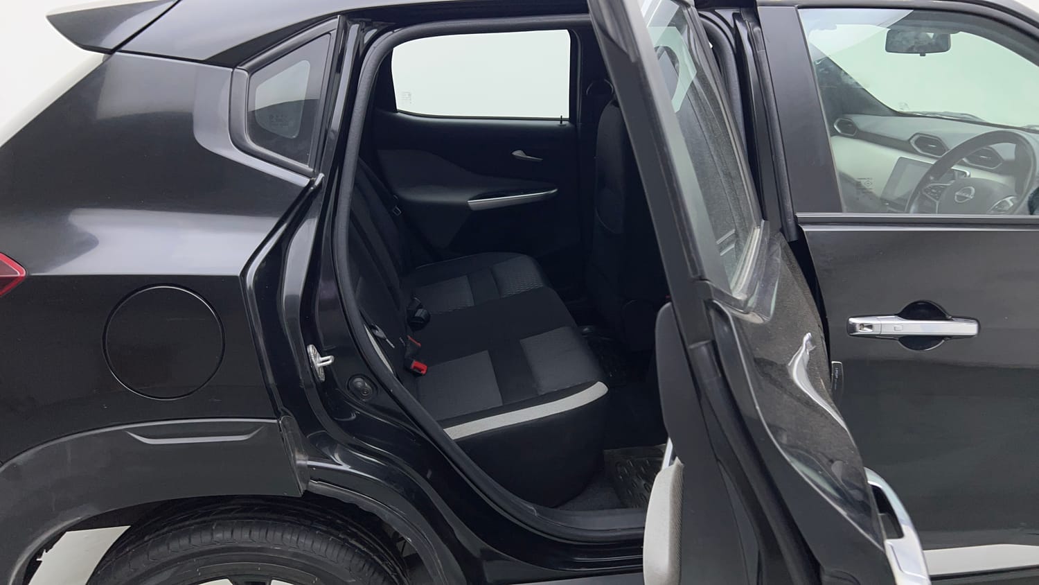 2022 Nissan Magnite XV-18