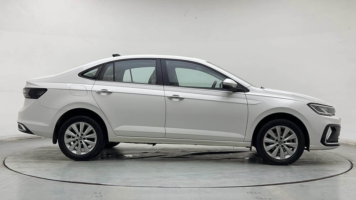 2025 Volkswagen Virtus Highline Plus 1.0 TSI MT-5
