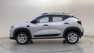 Used 2022 Renault Kiger RXT (O) MT Petrol Manual exterior LEFT SIDE VIEW