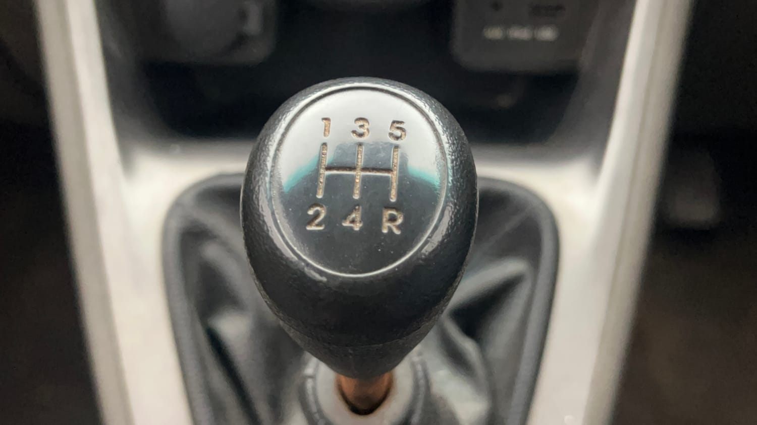 Used 2012 Hyundai i10 Sportz 1.2 Kappa2 Petrol Manual interior GEAR  KNOB VIEW