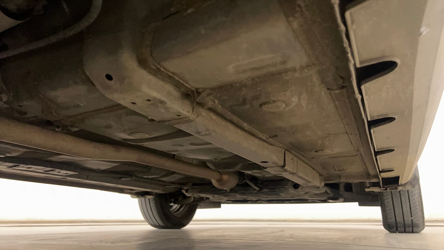 Used 2025 Hyundai Exter SX 1.2 MT Petrol Manual extra REAR RIGHT UNDERBODY VIEW