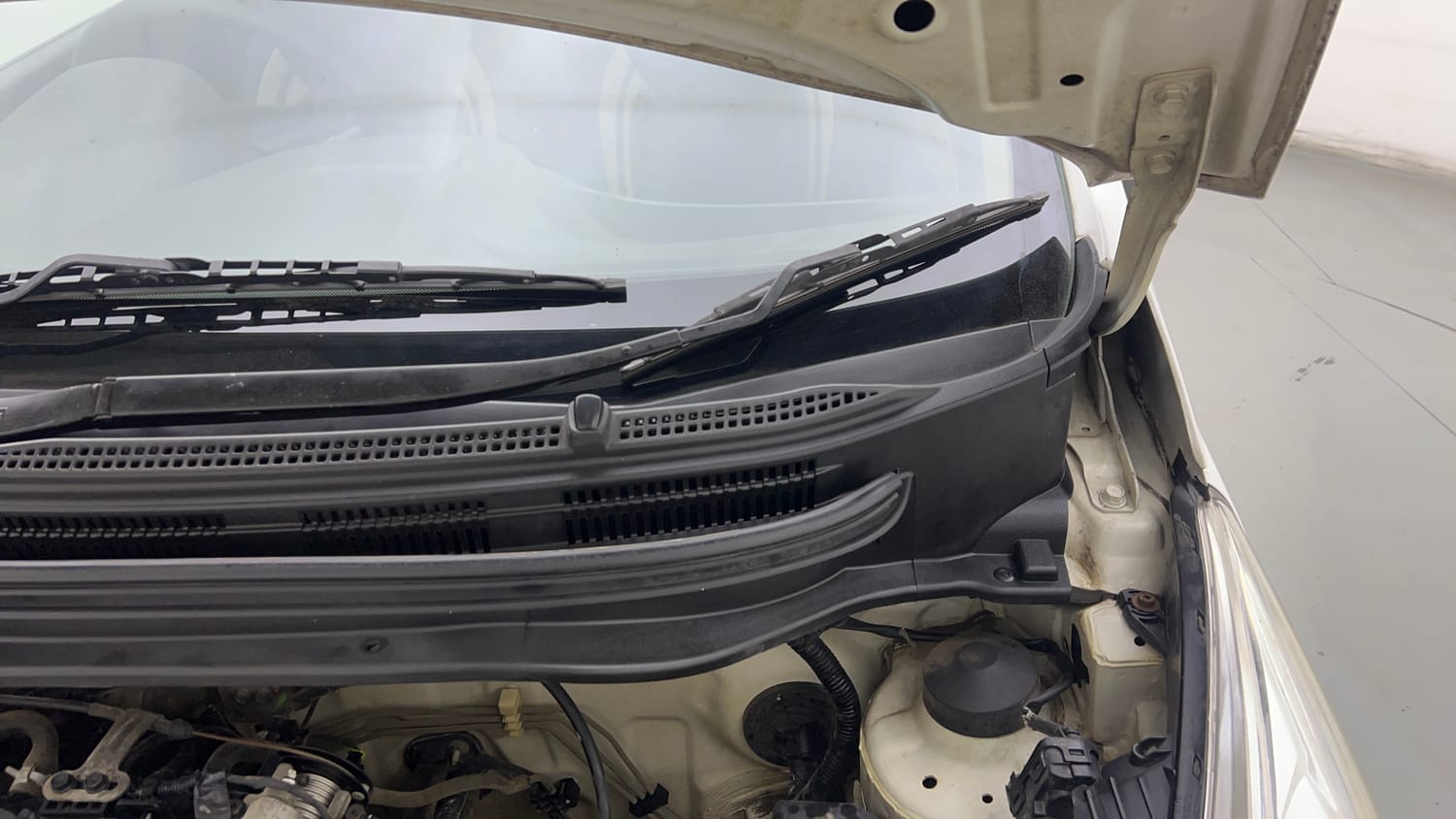 2015 Hyundai Eon Era +-30