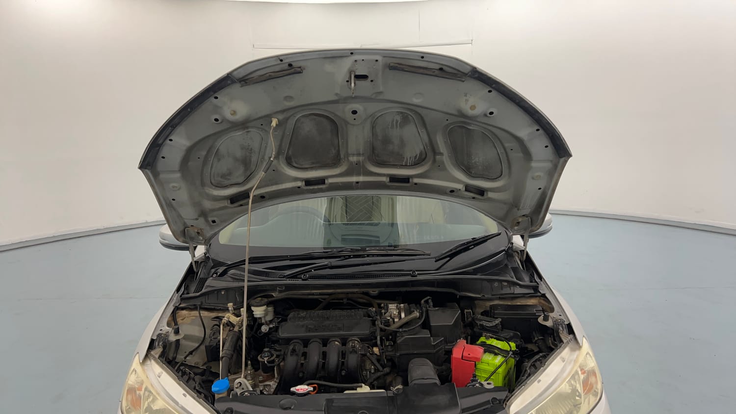 Used 2016 Honda City V Petrol Manual engine ENGINE & BONNET OPEN FRONT VIEW