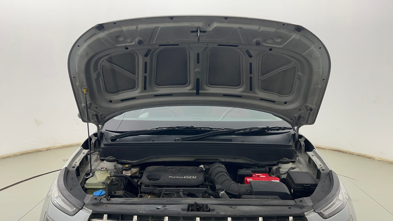 Used 2019 Hyundai Venue SX Plus 1.0 Turbo DCT Petrol Automatic engine ENGINE & BONNET OPEN FRONT VIEW