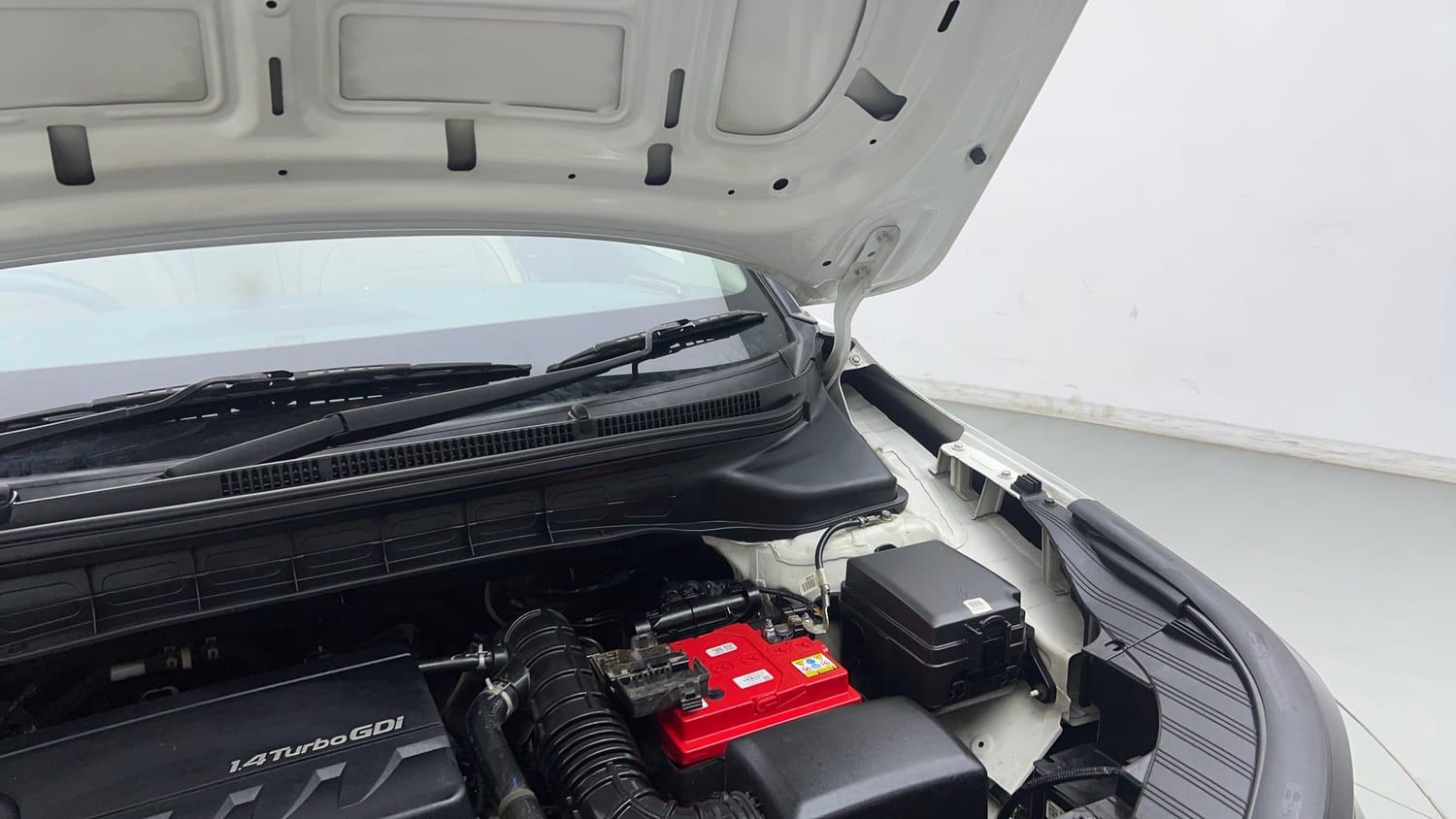 2022 Kia Carens Luxury Plus 1.4 Petrol 7 STR-31