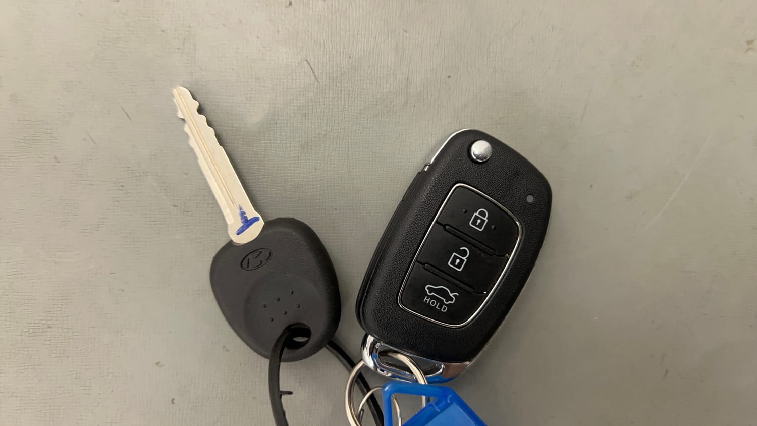 Used 2025 Hyundai Exter SX 1.2 MT Petrol Manual extra CAR KEY VIEW