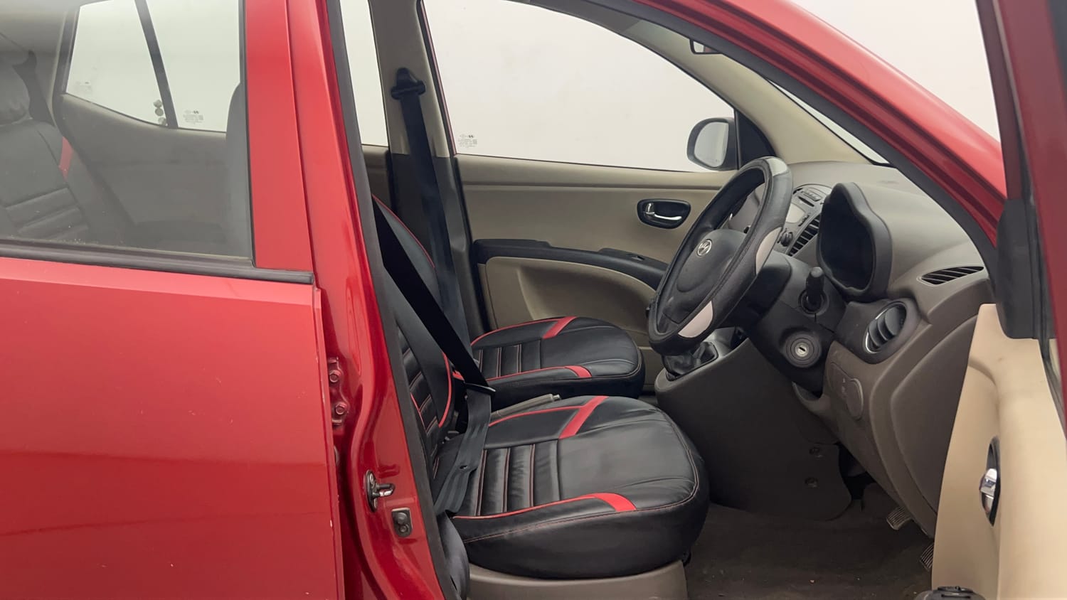Used 2012 Hyundai i10 Sportz 1.2 Kappa2 Petrol Manual interior RIGHT SIDE FRONT DOOR CABIN VIEW