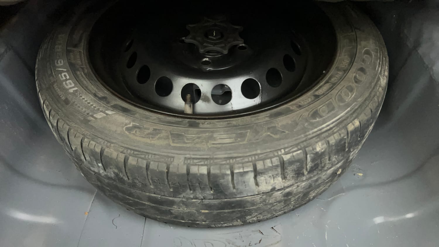 Used 2020 Hyundai Xcent S Petrol+cng(outside fitted) Cng Manual tyres SPARE TYRE VIEW