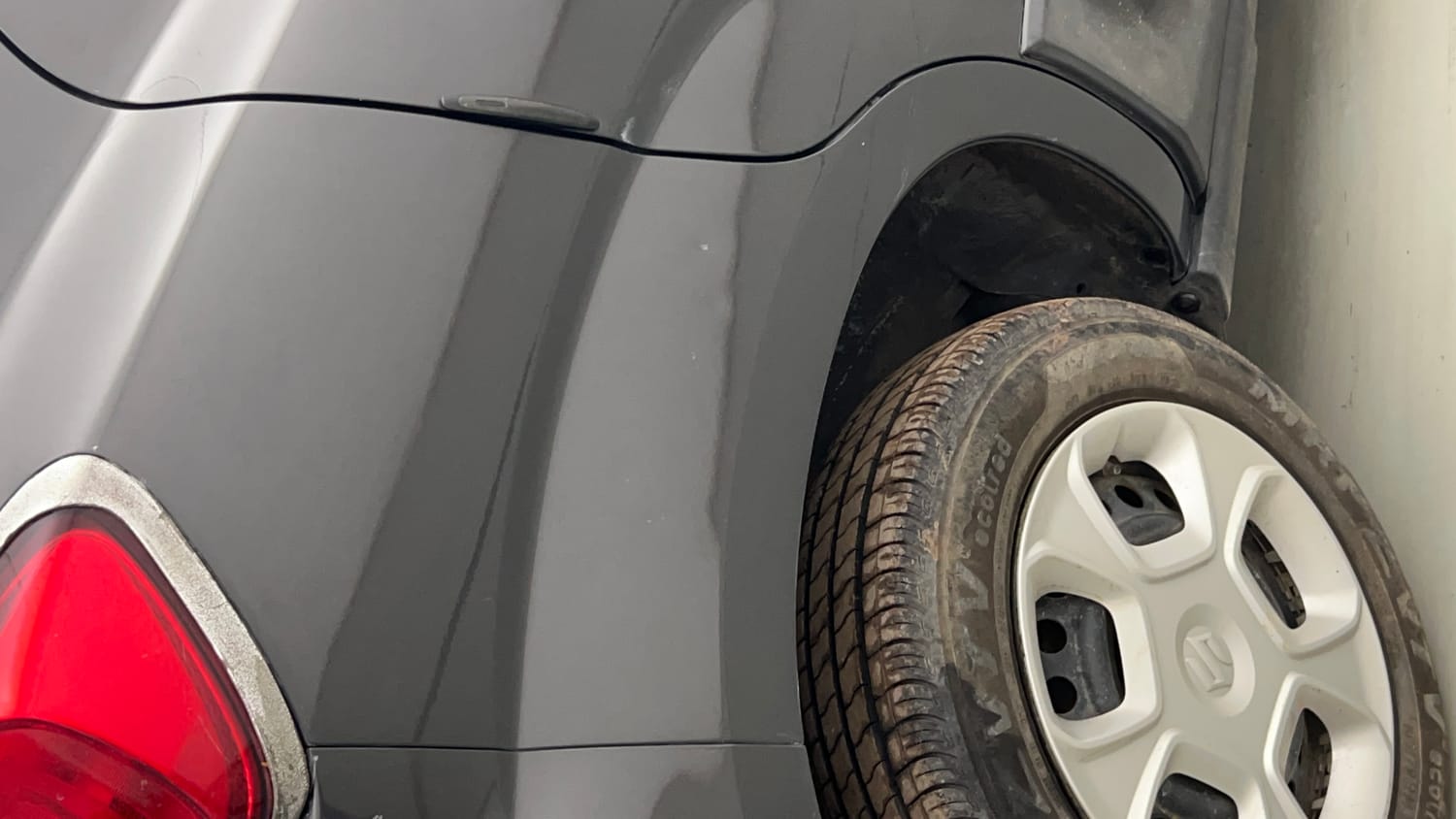 Used 2022 Maruti Suzuki S-Presso VXi Plus AMT Petrol Automatic dents MINOR DENT