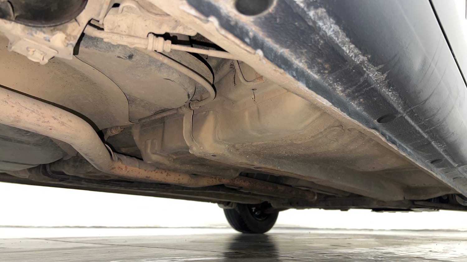 Used 2013 Hyundai i20 Sportz 1.2 Petrol Manual extra REAR RIGHT UNDERBODY VIEW