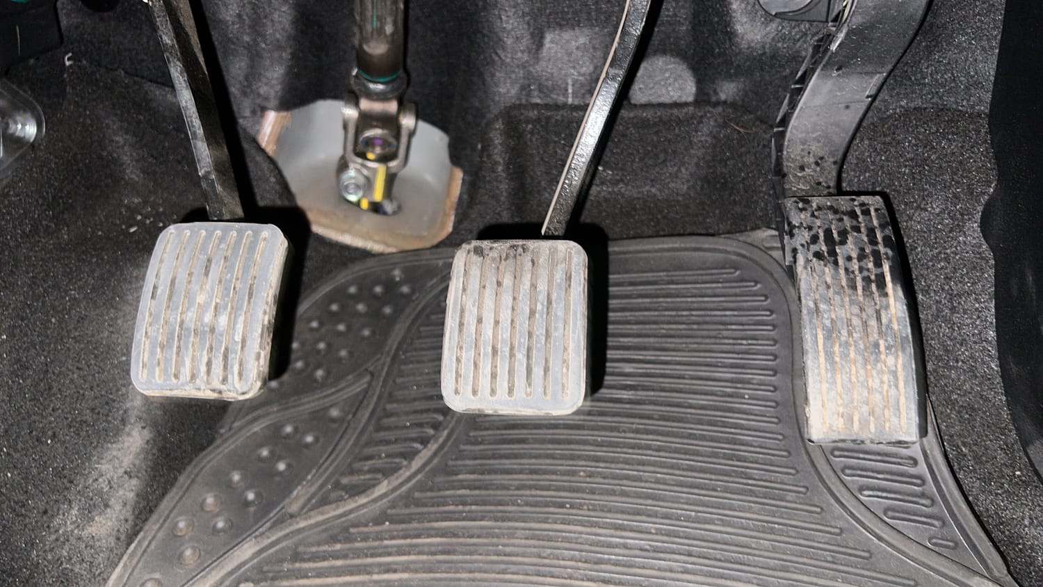 Used 2025 Hyundai Exter SX 1.2 MT Petrol Manual interior PEDALS VIEW