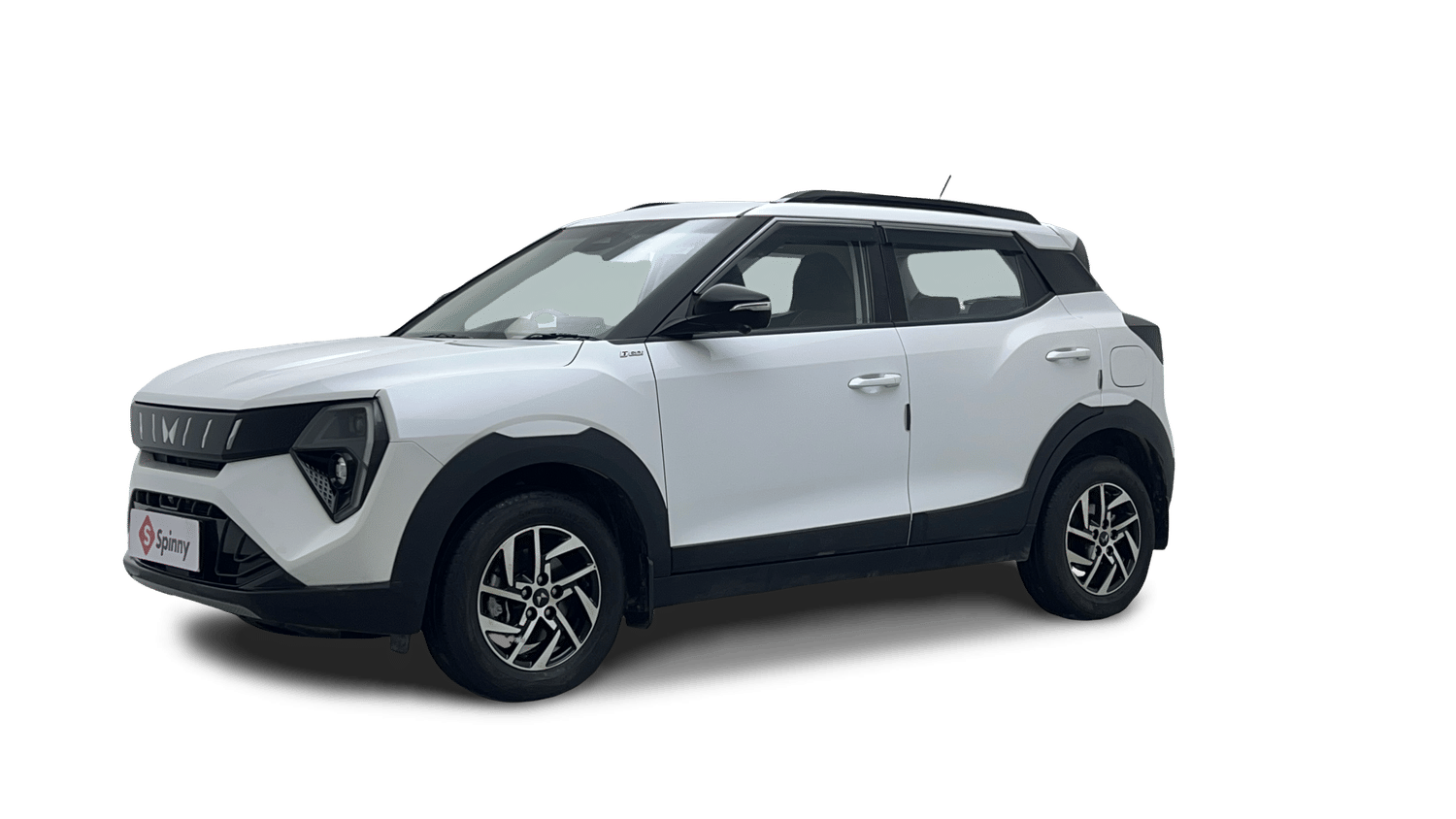 Used 2025 Mahindra XUV 3XO AX5L 1.2 Petrol Petrol Manual Image