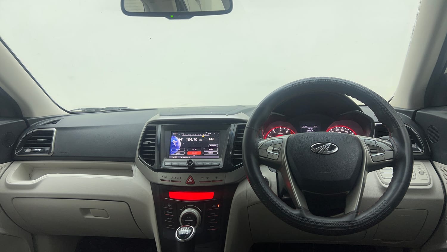 2021 Mahindra XUV 300 W8 (O) 1.2 Petrol-12