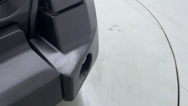 minor_scratch_0