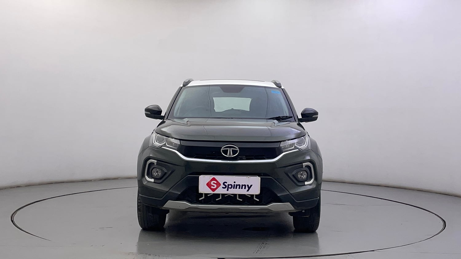 Used 2021 Tata Nexon XZA Plus (O) Dual Tone Petrol Automatic exterior FRONT VIEW