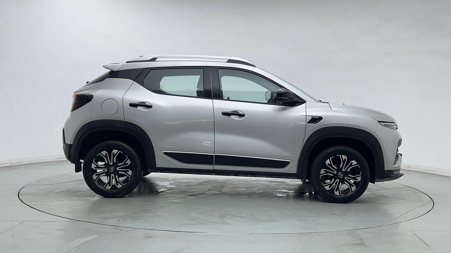 2023 Renault Kiger RXZ MT-5