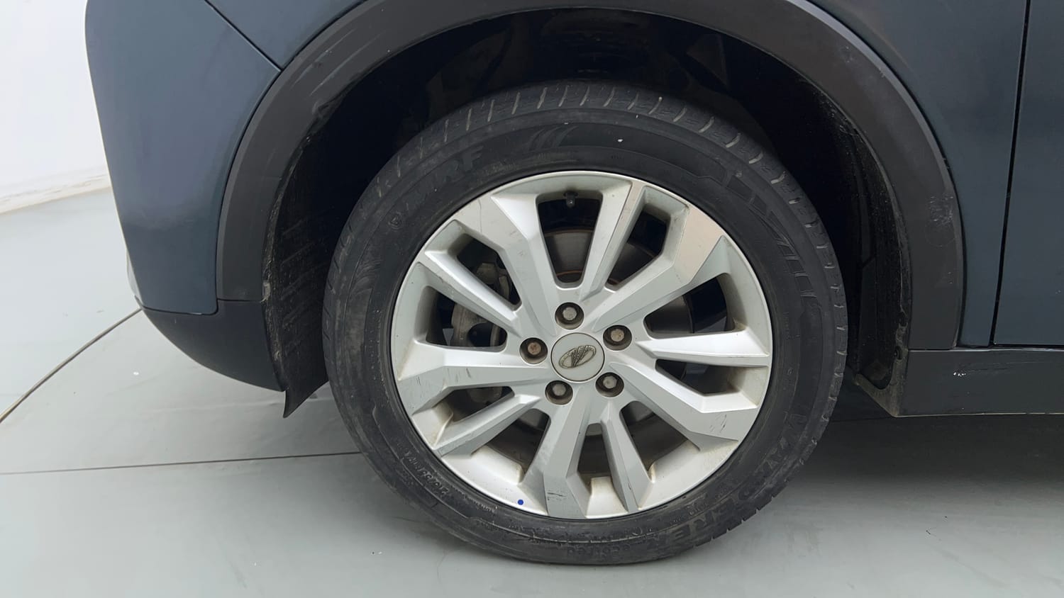 2020 Mahindra XUV 300 W8 1.2 Petrol-34