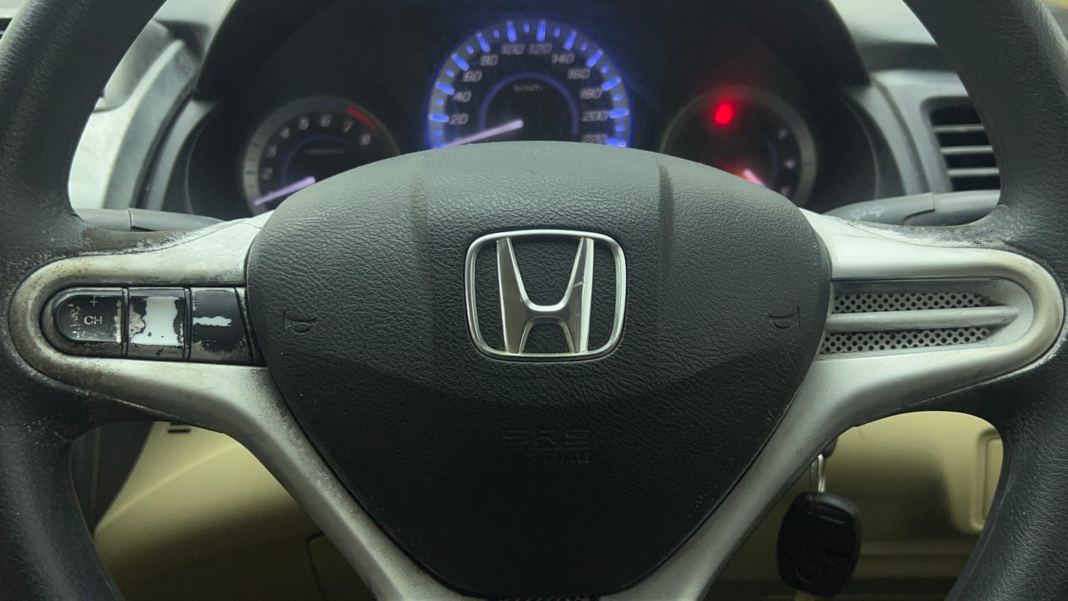 Used 2013 Honda City 1.5 S MT Petrol Manual top_features Steering mounted controls