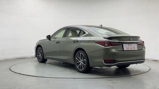 Used 2025 Lexus ES 300h Luxury Hybrid Automatic exterior LEFT REAR CORNER VIEW