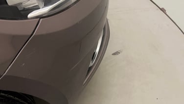 minor_scratch_0