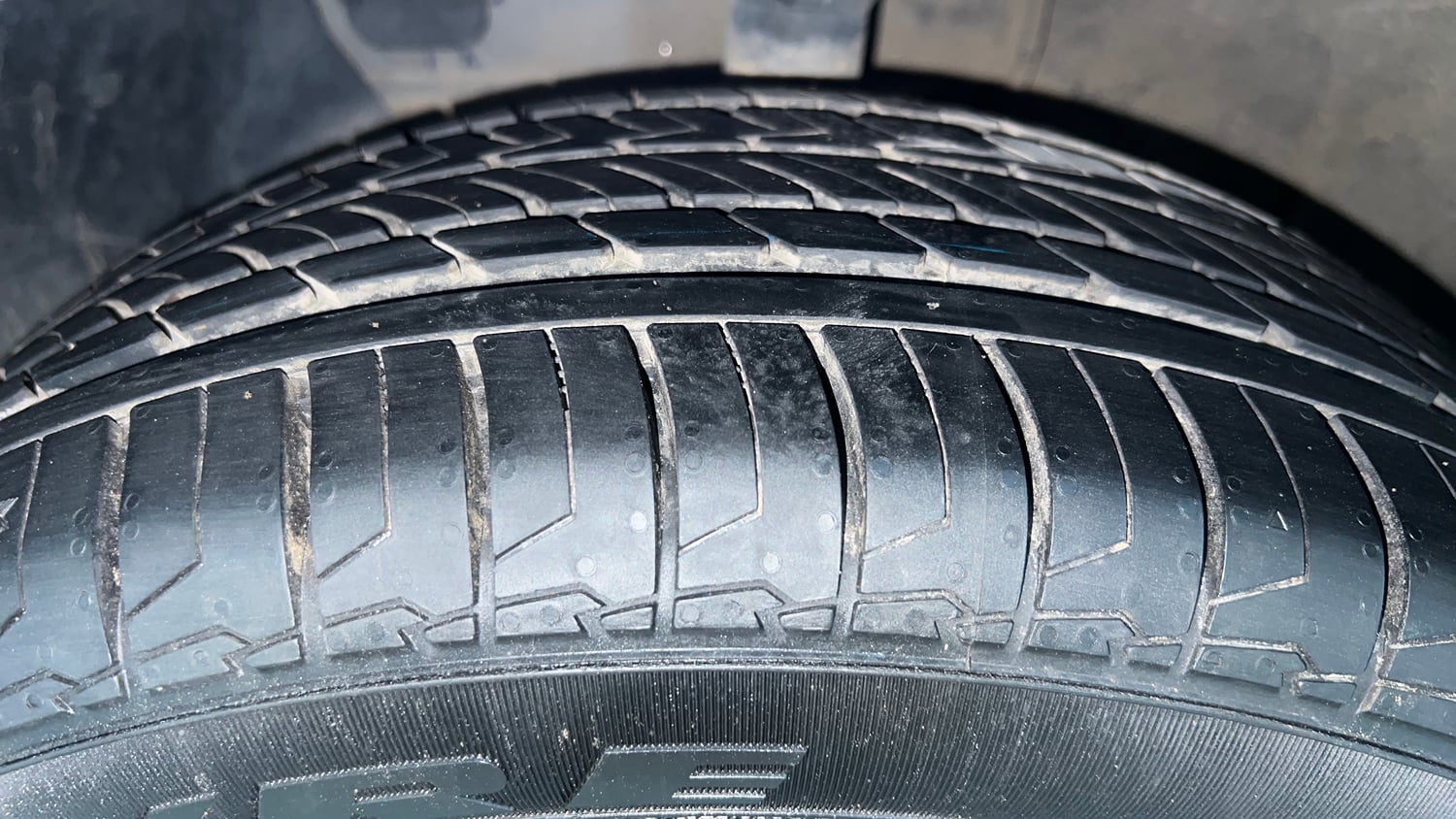 Used 2022 Hyundai i20 N Line N8 1.0 Turbo DCT Petrol Automatic tyres LEFT FRONT TYRE TREAD VIEW